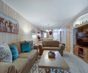 Photo 5 - 107 Woodbridge