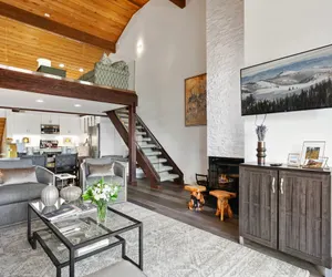 Photo 4 - Ridgepoint - Three Bedroom with Hot Tub #135
