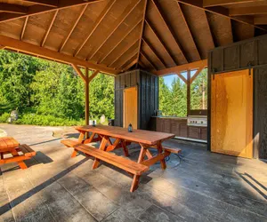 Photo 3 - Maple Hill Lodge