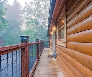 Photo 2 - 211 Misty Mountain Getaway