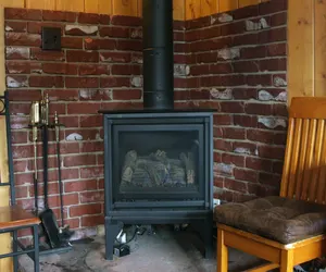 Photo 4 - Lazy R Cottages: 1