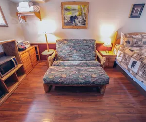 Photo 4 - Sunnyside Knoll: 1