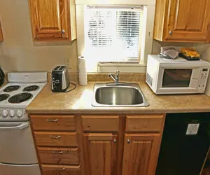 Photo 5 - Triple R Cottages: 4