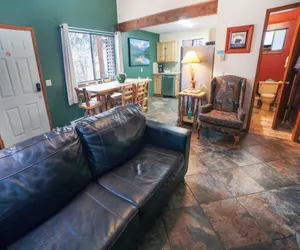 Photo 4 - Timber Creek Chalets: 7