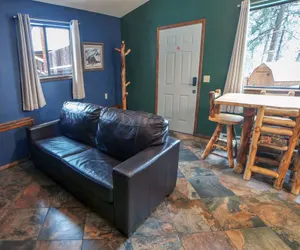 Photo 3 - Timber Creek Chalets: 7