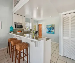 Photo 5 - Tropical Island Getaway - Monthly Beach Rental