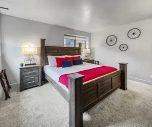 Photo 5 - 2149 Hidden Haven at Apache Trail!