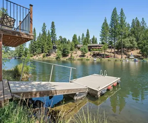 Photo 4 - Water's Edge - Gorgeous Water Views!