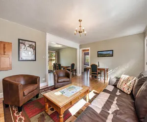 Photo 3 - Your Vacation House - EV#3216