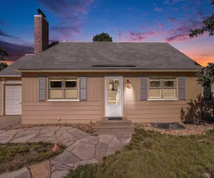 Photo 2 - Your Vacation House - EV#3216