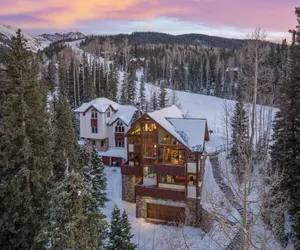 Photo 2 - Sundancer Chalet