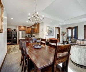 Photo 5 - Cozy and Luxe Ski In/Ski Out Condo in Breckenridge
