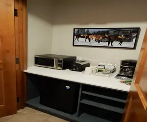 Photo 3 - Modern King Room in Heart of Mt. Crested Butte