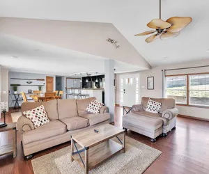 Photo 4 - Spacious Hidden Paradise at Lake Norman