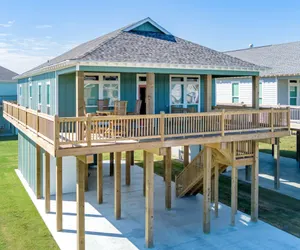 Photo 3 - Blue Crab Cabana