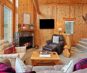 Photo 2 - Deer Park Cabin