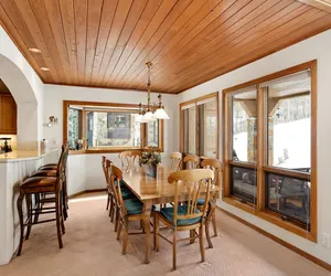 Photo 5 - Ski-In/Ski-Out Luxury Townhome with Stunning Views