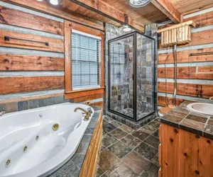 Photo 4 - Hidden Acres Lodge