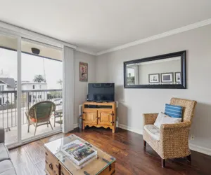 Photo 4 - Beach Condo w/Private Ocean View Balcony #237