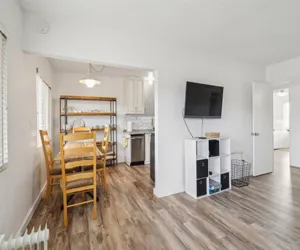 Photo 2 - Beautiful 2 Bed Beach Condo #203