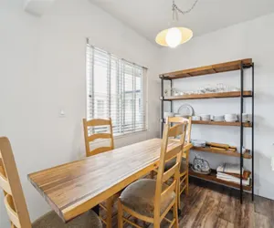 Photo 4 - Beautiful 2 Bed Beach Condo #203