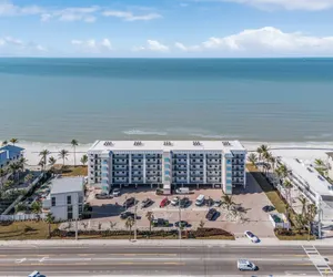 Photo 5 - Seaside 108: Oceanview 2BR/2BA Condo with Pool, Steps to Beach
