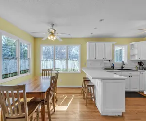 Photo 3 - Blaine 5BR Haven Hot Tub, Space & Fun