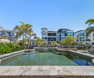 Photo 4 - 260 Coastal Luxe Retreat: 5BD/4.5BA, Pool & Spa, Water Views
