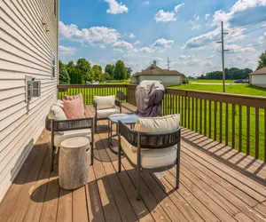 Photo 4 - Oglesby Vacation Home