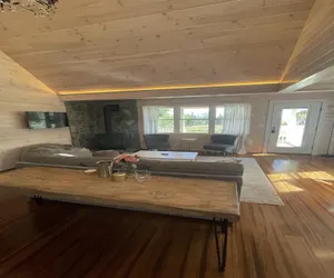 Photo 4 - COUPLES COTTAGE  LIMIT 4