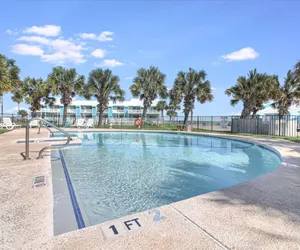 Photo 4 - Kontiki Bayfront 602
