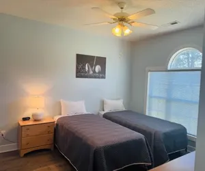 Photo 5 - Magnolia Place 4789-104