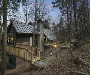 Photo 2 - Serene Architect-Designed Vermont Chalet