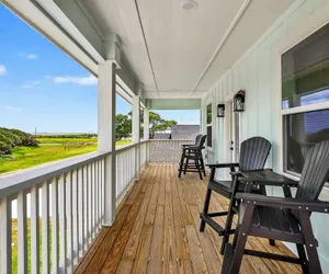 Photo 4 - Coastal Retreat