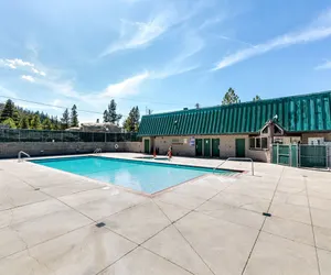 Photo 4 - Tall Pine Chalet