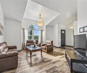 Photo 2 - Entire Home For Relaxing Family Retreat in the Heart of Sebastian - GREAT Location Less than 10minutes from the beach