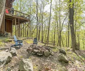 Photo 5 - Charming Porter House in the heart of the Poconos
