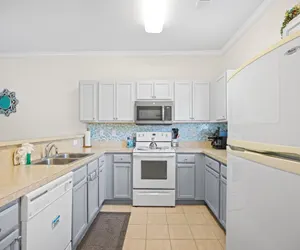 Photo 4 - 1124 Willow Bend