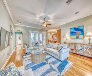 Photo 2 - Sapphire Shores