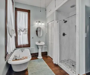 Photo 5 - Historic Elegance