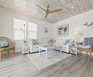 Photo 4 - Shell Shack- 3bed 2 bath Home
