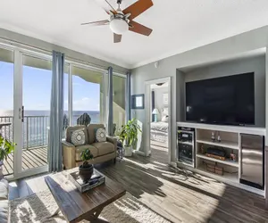 Photo 2 - Boardwalk Unit 811