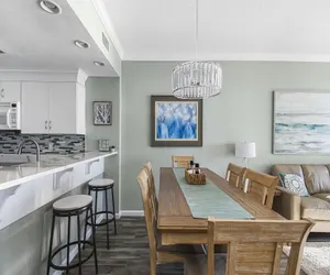 Photo 4 - Boardwalk Unit 811
