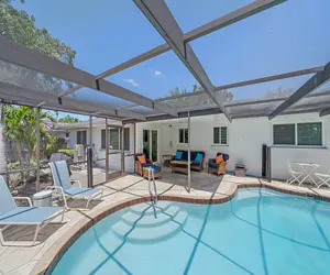 Photo 2 - Sarasota Solitude