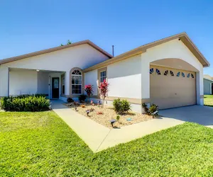 Photo 4 - 3BR Pool Home in Indian Creek, Close to Disney