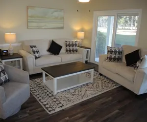 Photo 4 - 1 bedroom condo