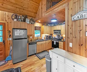 Photo 4 - Mountain Getaway with Hot Tub & Game Room