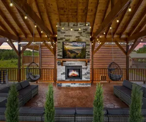 Photo 5 - Splash Mountain Lodge