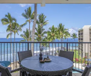 Photo 4 - Kona By The Sea 312