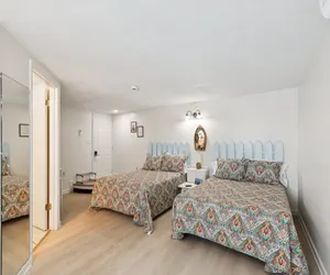 Photo 3 - Dave's LastResortPoolside LongStayDiscount ComfortingCabin2